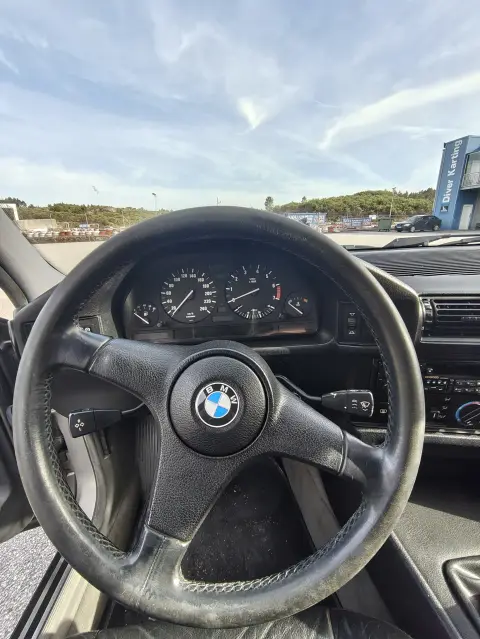 BMW E34 — miniatura 6