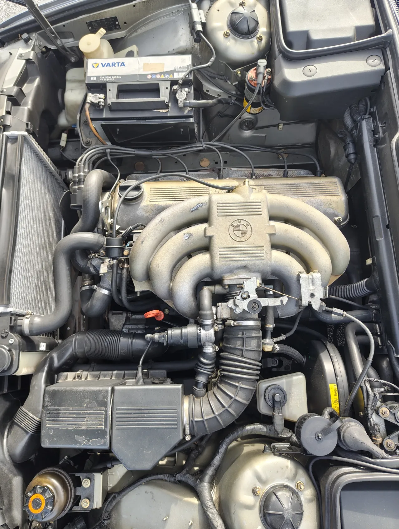BMW E34 1989 — foto 8