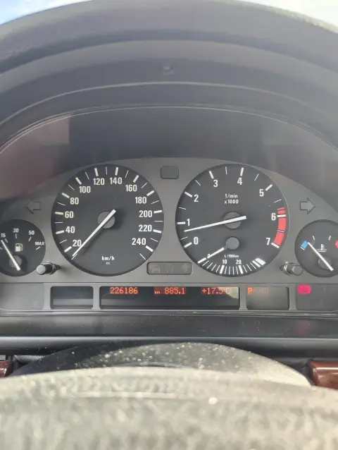 BMW E39 — miniatura 10