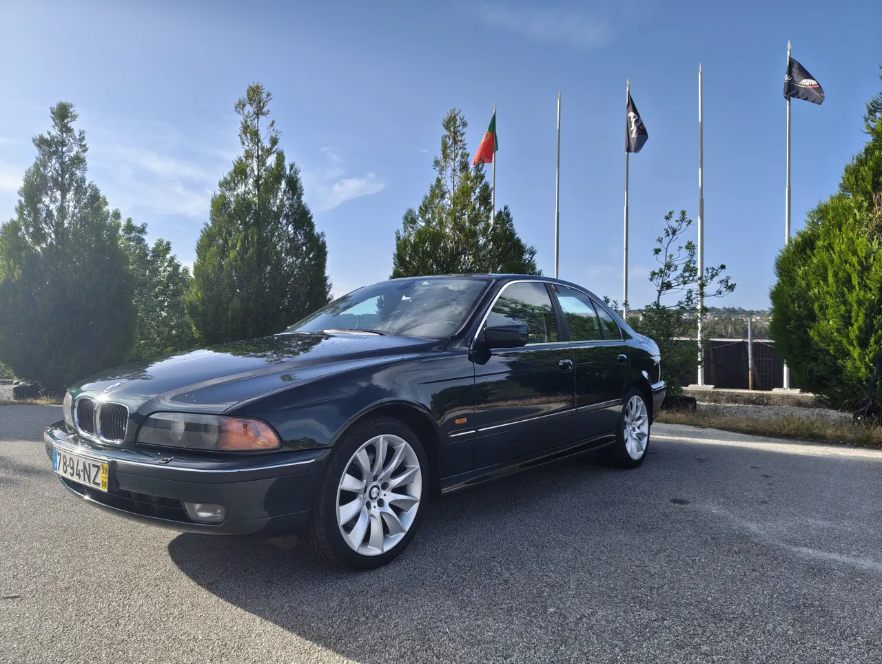 BMW E39 1999 — foto 2